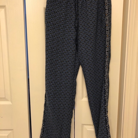 Loft patterned navy pants size small - Picture 2 of 3